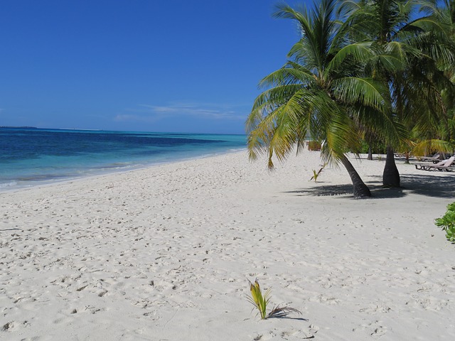 Beach in Kuredu, one of the islands in the Maldives
Copyright © letsexplorehere.com
