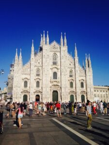 Italy Copyright © letsexplorehere.com