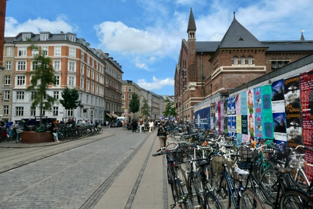 Copenhagen Station, Denmark
Copyright © letsexplorehere.com
