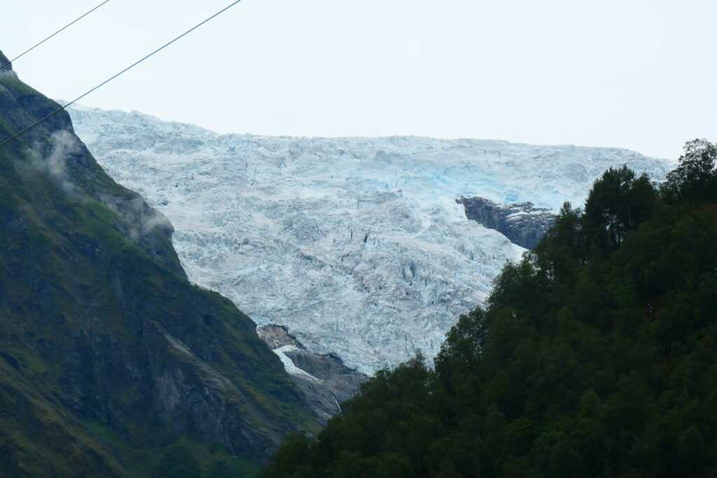 A glacier in the fjords, Norway
Copyright © letsexplorehere.com