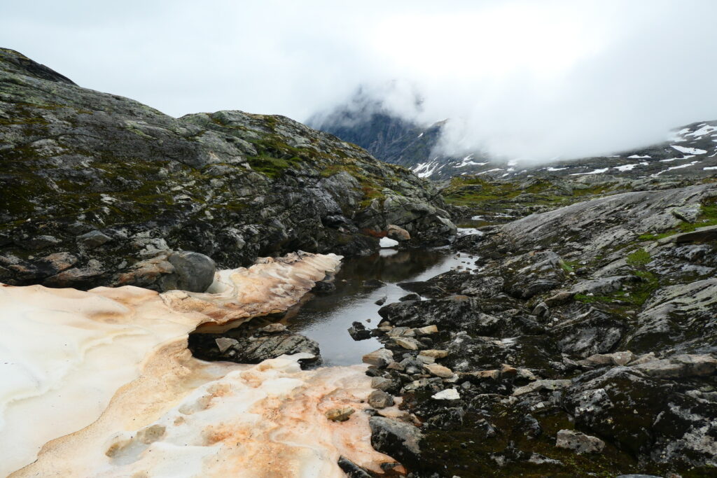 Mount Dalsnibba, Norway
Copyright © letsexplorehere.com