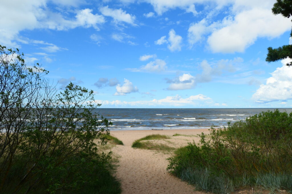 Beach south of Salacgrīva in Latvia
Copyright © letsexplorehere.com
