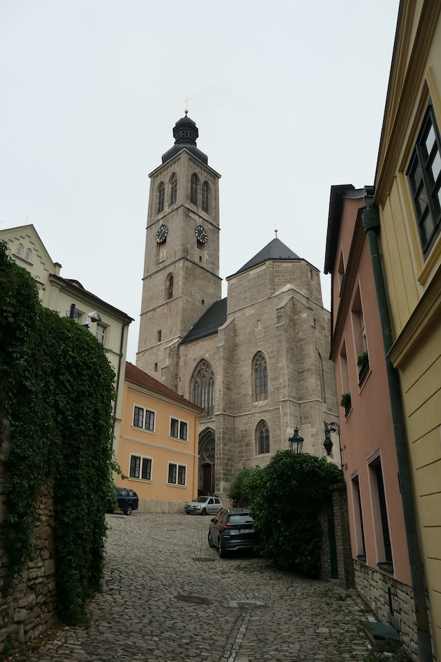 Church of Saint James, Kutná Hora in Czechia
Copyright © letsexplorehere.com