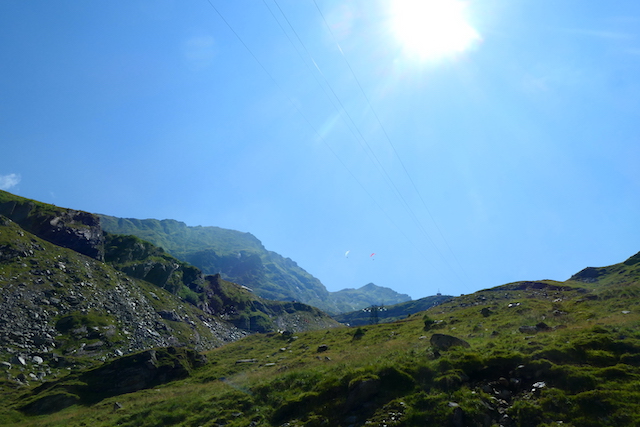 Transfagarasan road in Romania
Copyright © letsexplorehere.com