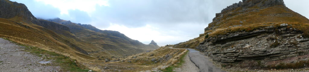 Durmitor national park
Copyright © letsexplorehere.com