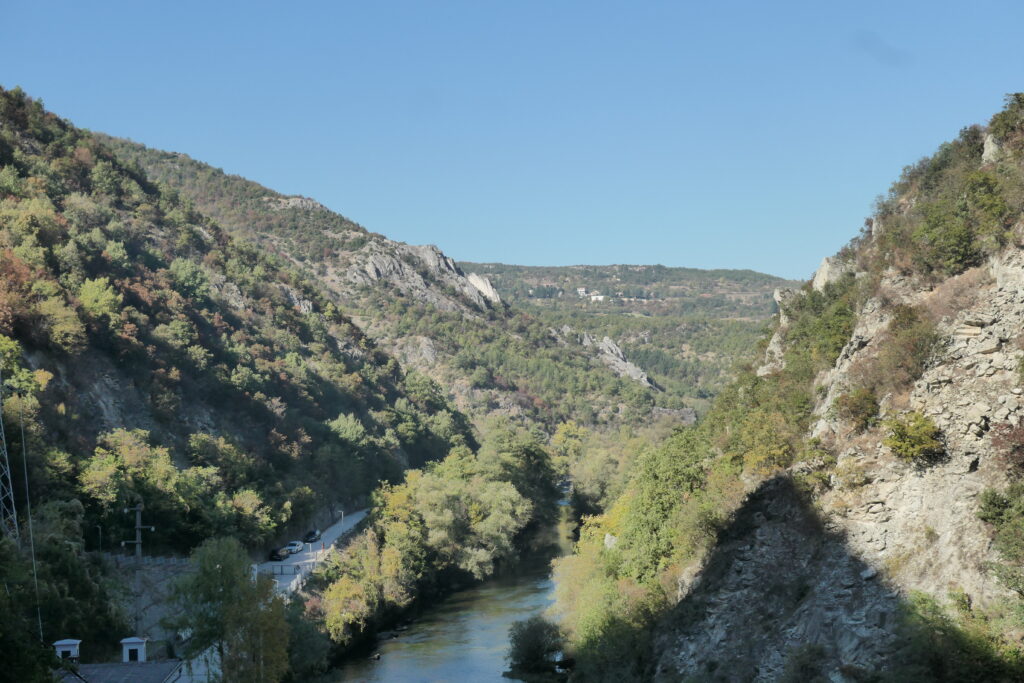 Matka canyon, North Macedonia
Copyright © letsexplorehere.com