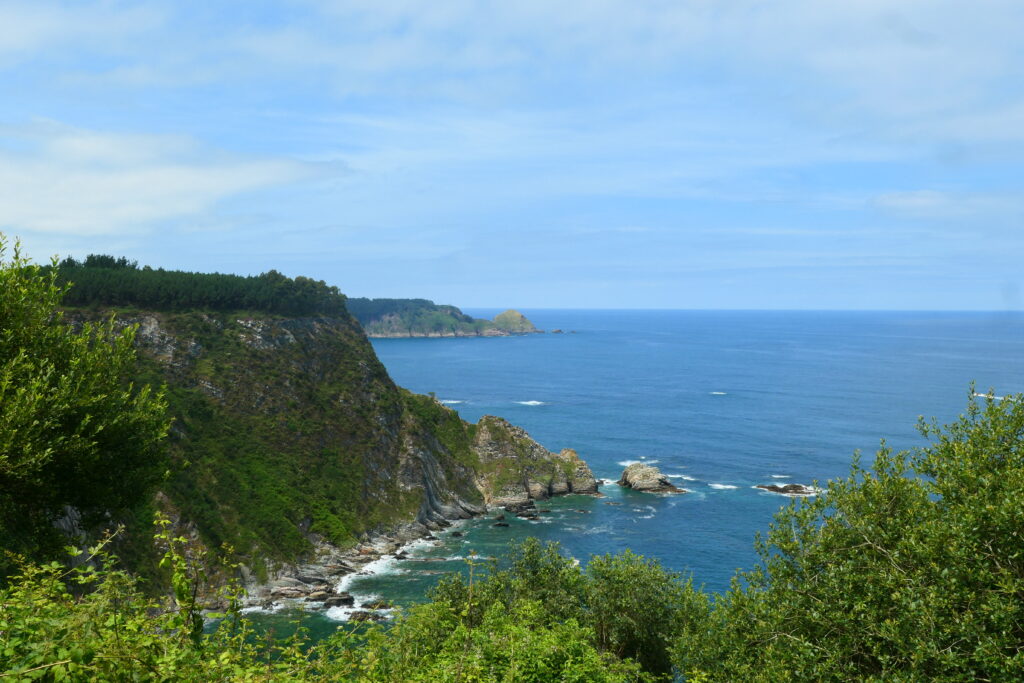 The coast next to Cudillero, Spain
Copyright © letsexplorehere.com