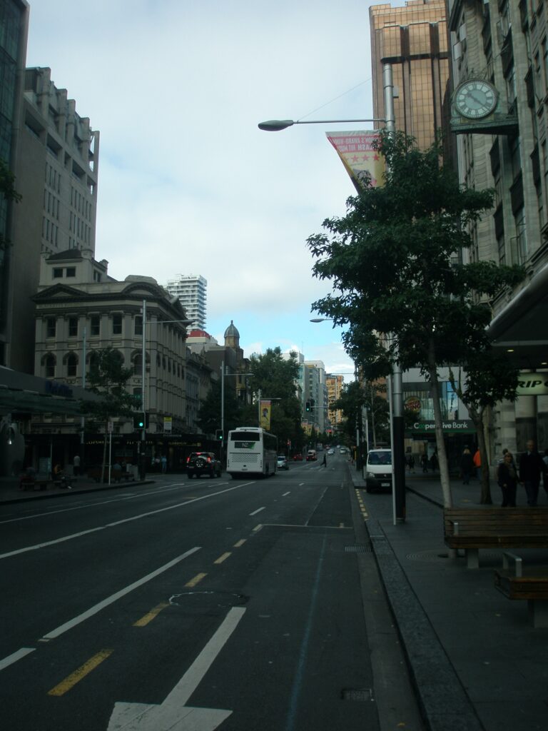 Auckland city centre, New Zealand
Copyright © letsexplorehere.com