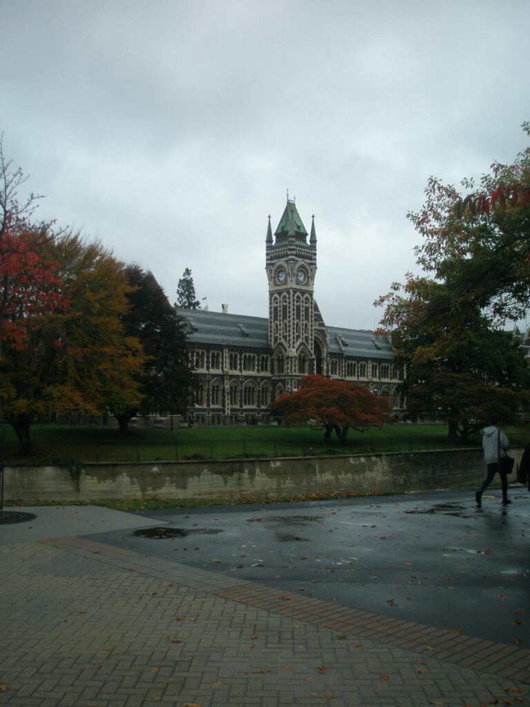 University of Otago, Dunedin, New Zealand
Copyright © letsexplorehere.com