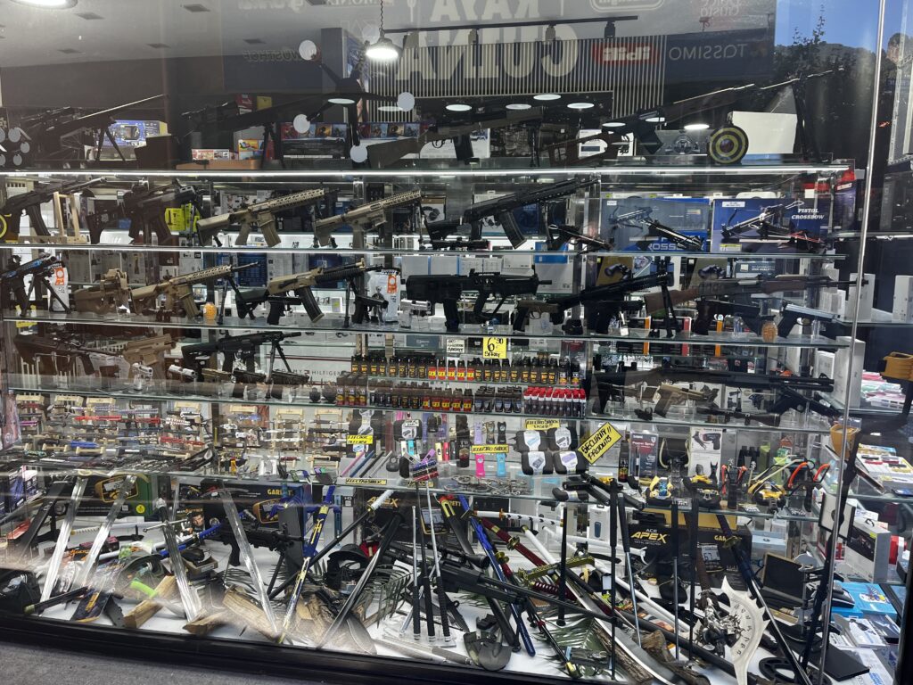 Lots of guns and knives for sale in Andorra!
Copyright © letsexplorehere.com