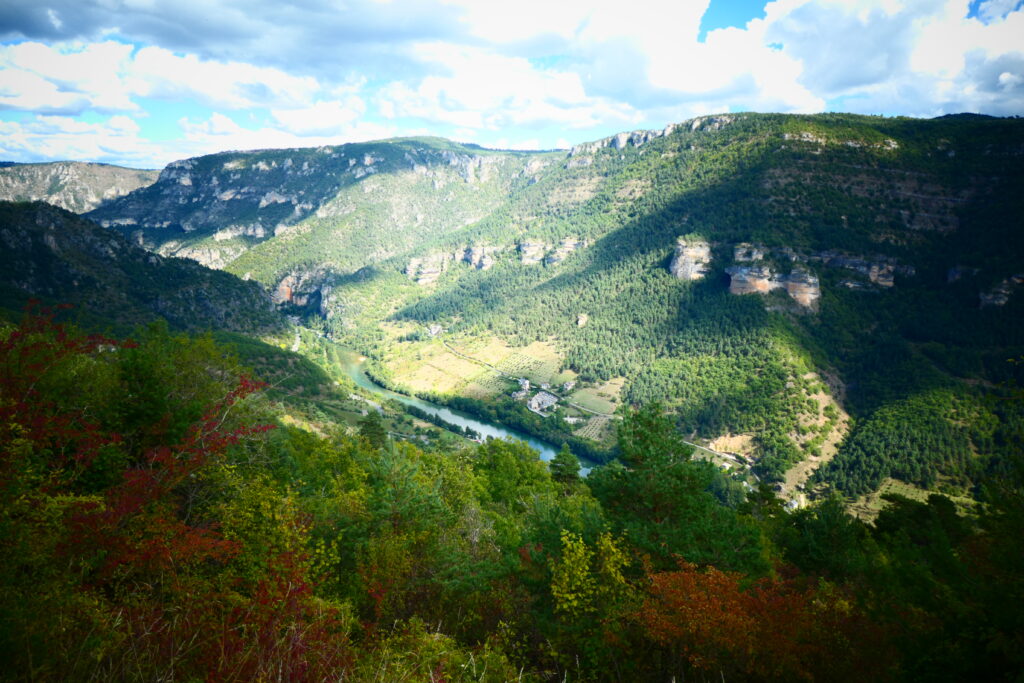 Stunning valley views at the Tarn gorge, France
Copyright © letsexplorehere.com