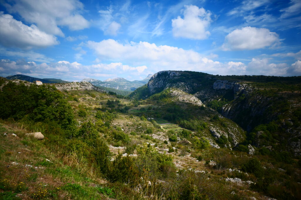Stunning views in the Verdon gorge, France
Copyright © letsexplorehere.com