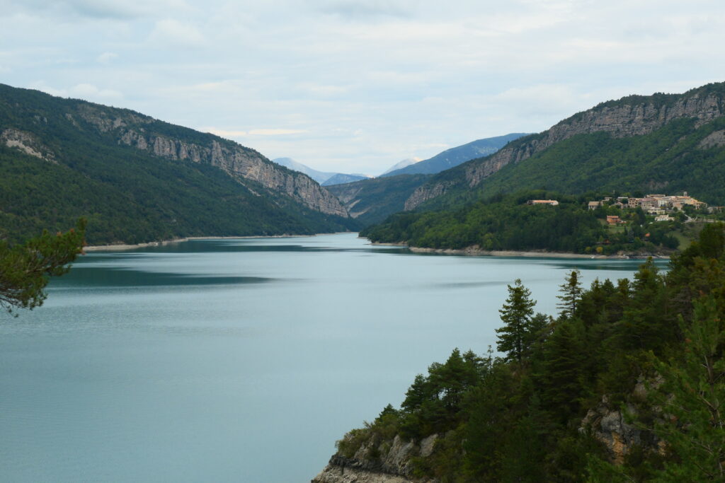 Saint-Julien-du-Verdon on Lake Castillon, Castellane, France
Copyright © letsexplorehere.com