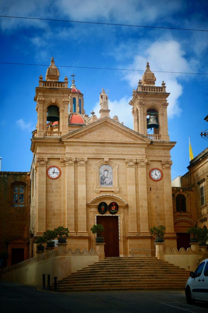 Kerċem parish church, Gozo
Copyright © letsexplorehere.com