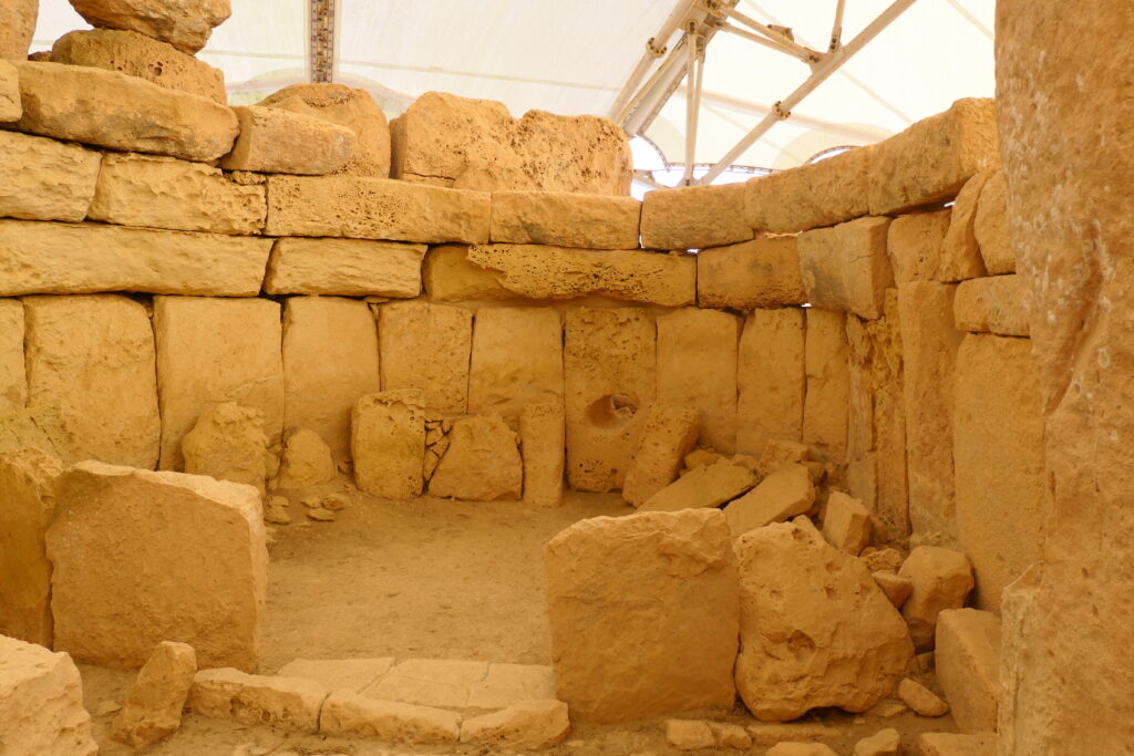 Sun rays appear through the hole in the wall at solstice and hit the altar, Malta
Copyright © letsexplorehere.com