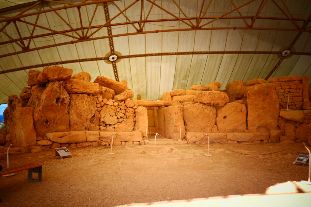 A Ħaġar Qim temple, Malta
Copyright © letsexplorehere.com