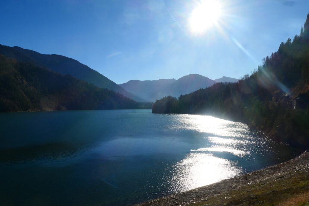The Sylvenstein reservoir dam, Germany
Copyright © letsexplorehere.com