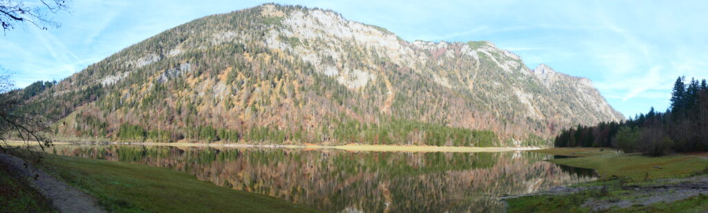 Lake Weitsee on the German alpine route, Germany
Copyright © letsexplorehere.com