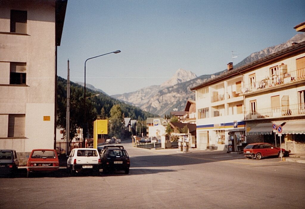 Bardonecchia, Italy
Copyright © letsexplorehere.com