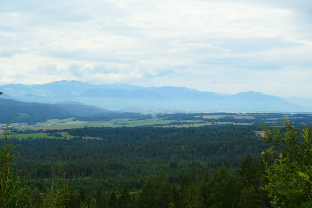 The beautiful Low Tatras National Park, Slovakia
Copyright © letsexplorehere.com