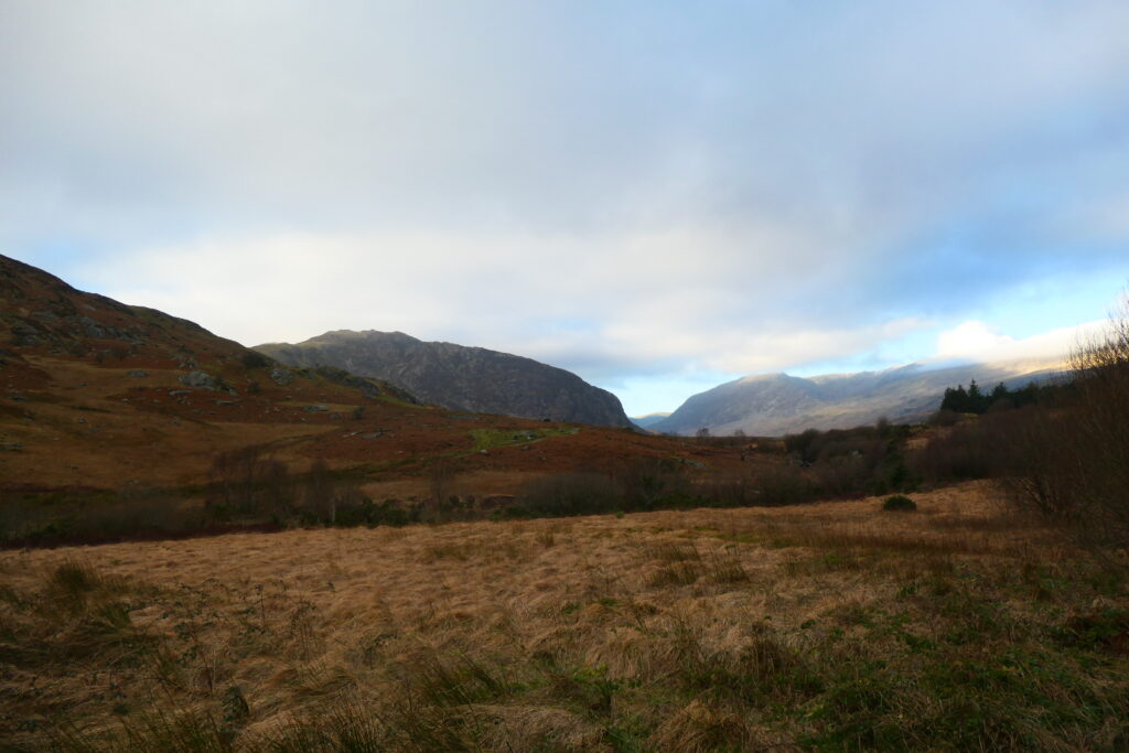 Gallt yr Ogof, Eryri
Copyright © letsexplorehere.com
