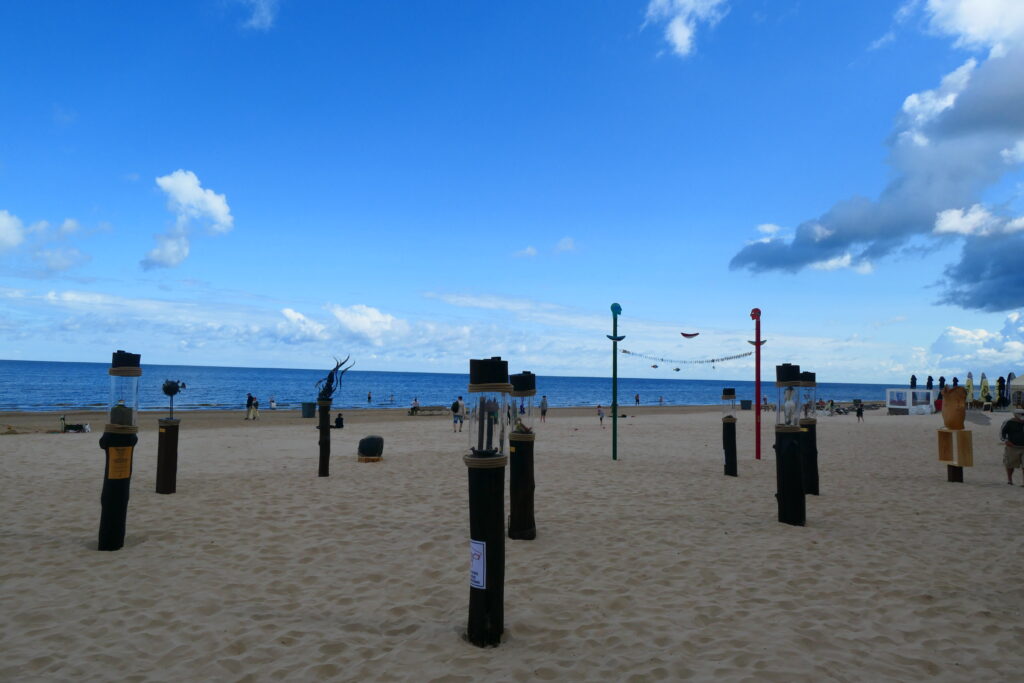 Open air art gallery, Jurmala, Latvia
Copyright © letsexplorehere.com
