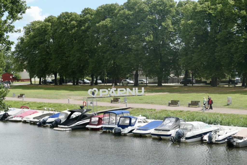 Valli Park marina, Estonia
Copyright © letsexplorehere.com