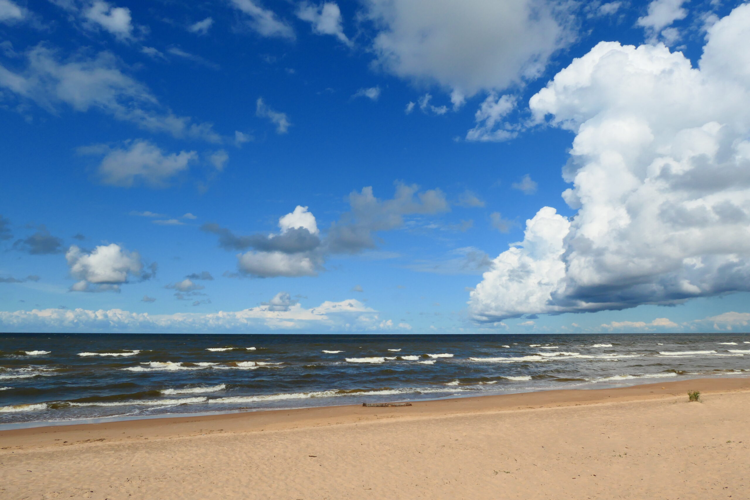 Some great cloud formations at the beachVitrupe beach, Latvia
Copyright © letsexplorehere.com